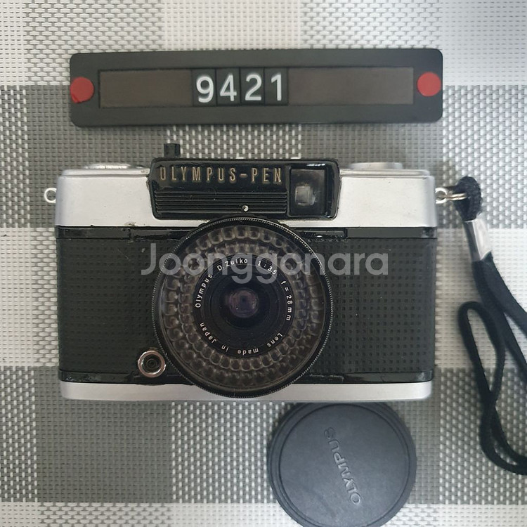 올림푸스 펜 EE-3 하프 필름카메라--0