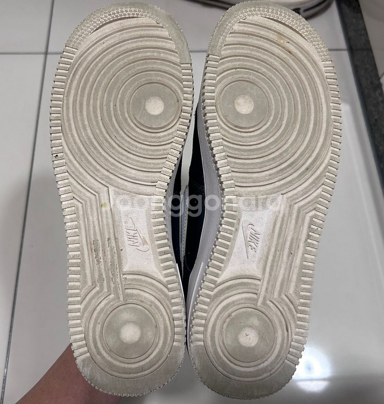 나이키 에어포스1 07--2