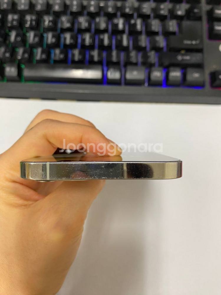 아이폰12프로 화이트 A급 128GB 배터리100%--2