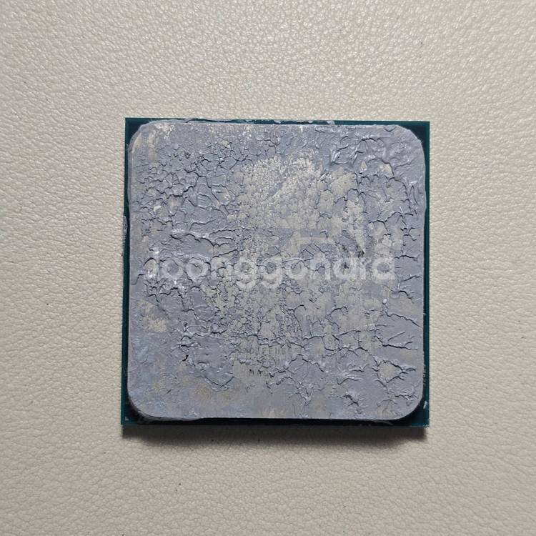 AMD Ryzen 5 3600--2