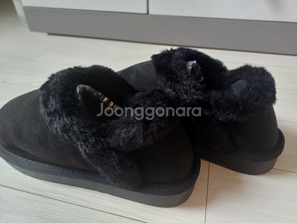 겨울 털부츠 앤 털슬리퍼 240m~245m 새거 반포--1