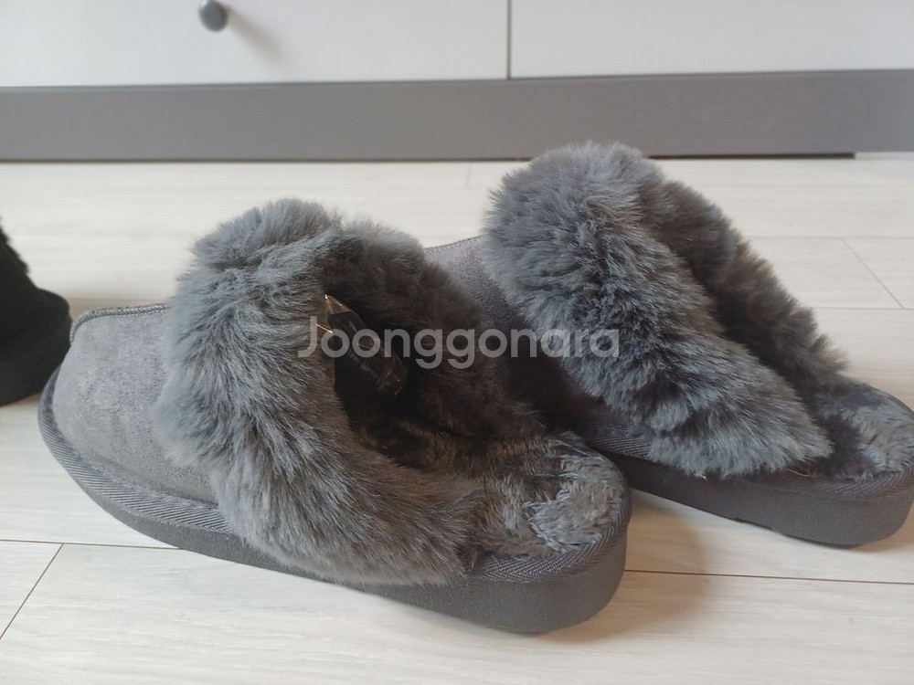 겨울 털부츠 앤 털슬리퍼 240m~245m 새거 반포--2
