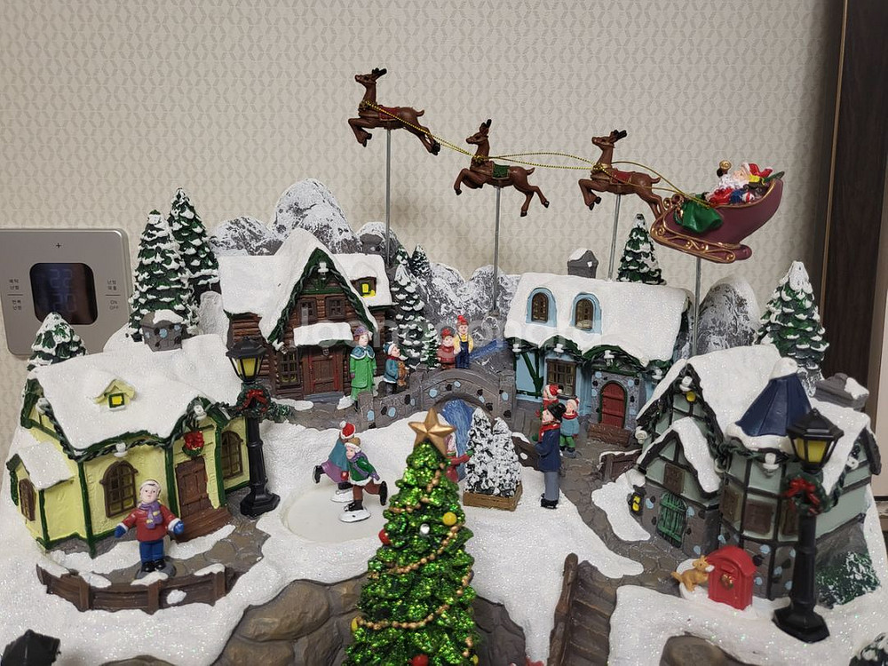 크리스마스 소품, 오르골 급처 합니다^^--1