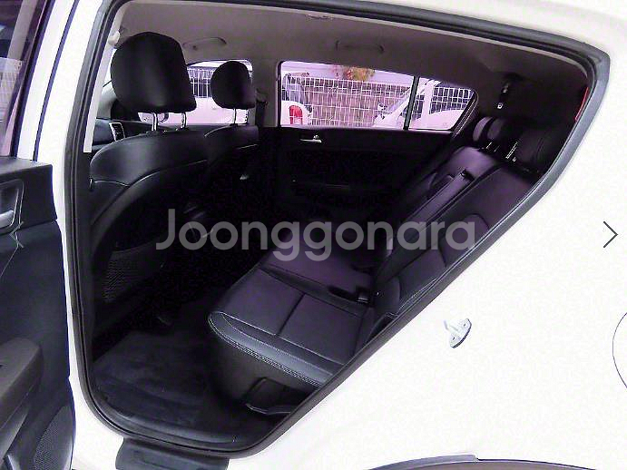 @18년식 신형 스포티지 R2.0 4WD 트렌디 전국--5