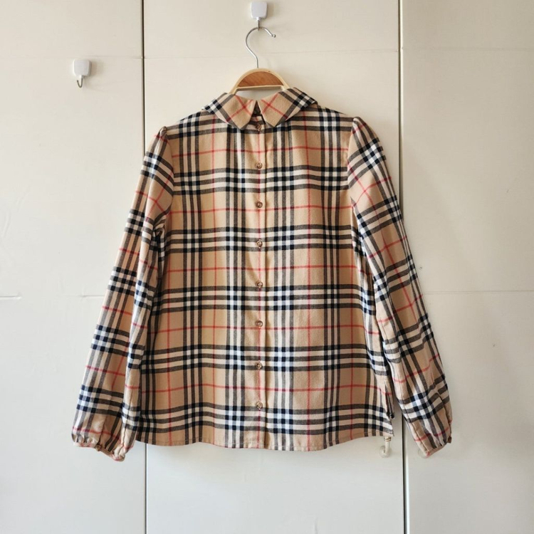 150호 (12y) 버버리칠드런 신형 뉴라벨--1