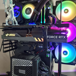MSI 지포스 RTX 4090 게이밍X 트리오 팝니다.