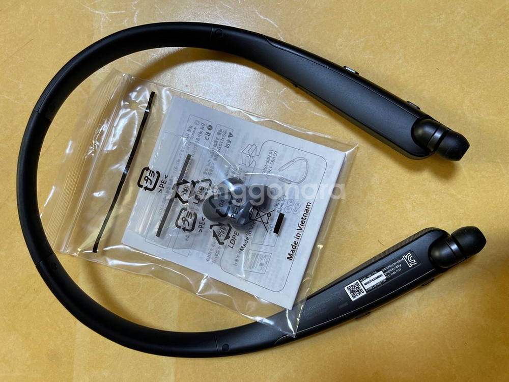 HBS-1700 LG 정품 넥밴드 이어폰--1