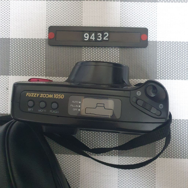 삼성캐녹스 퍼지줌 1050 필름카메라 파우치포함--1