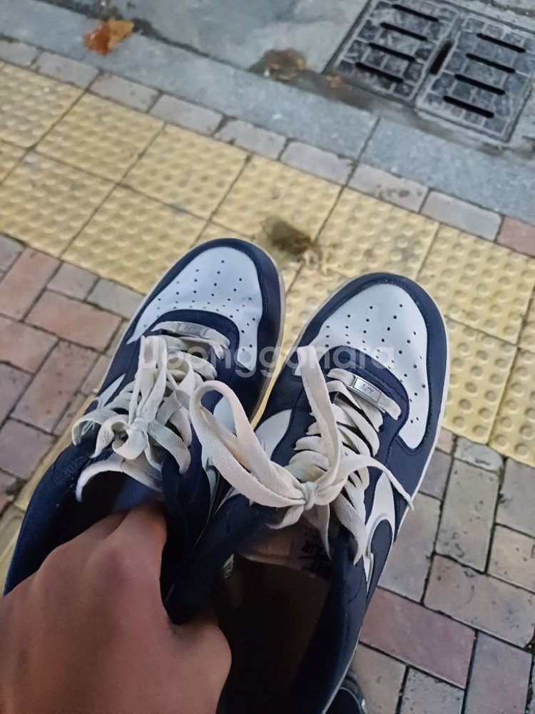 나이키에어포스1 07 LV8 미드나잇 네이비--4