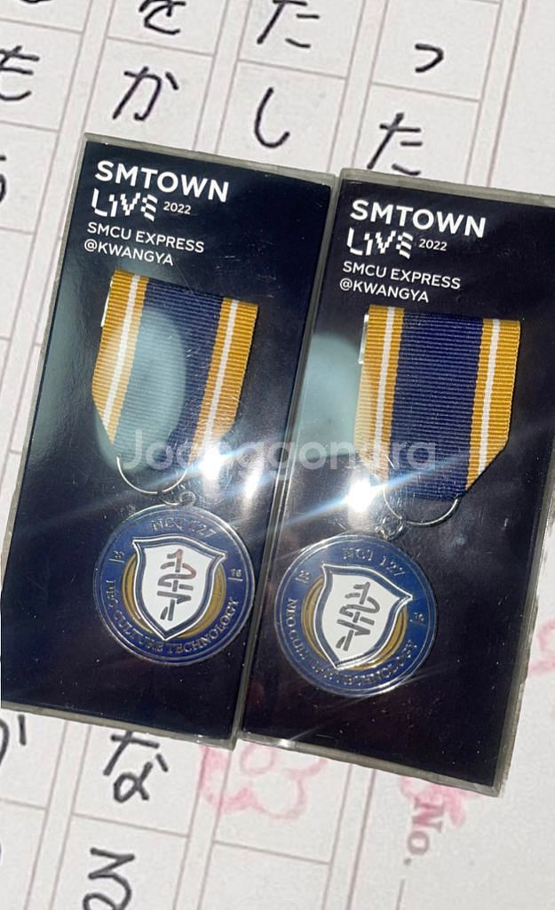 엔시티 127 smcu 엠블러 뱃지 재현도영포카양도--1