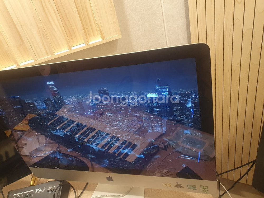 2019아이맥 27인치 레티나 5k i9 램64기가--3
