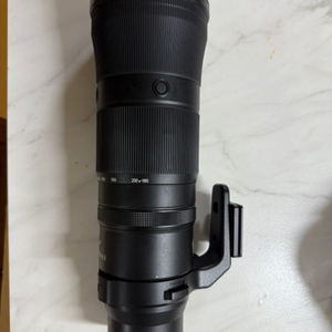 니콘 Z 180-600mm