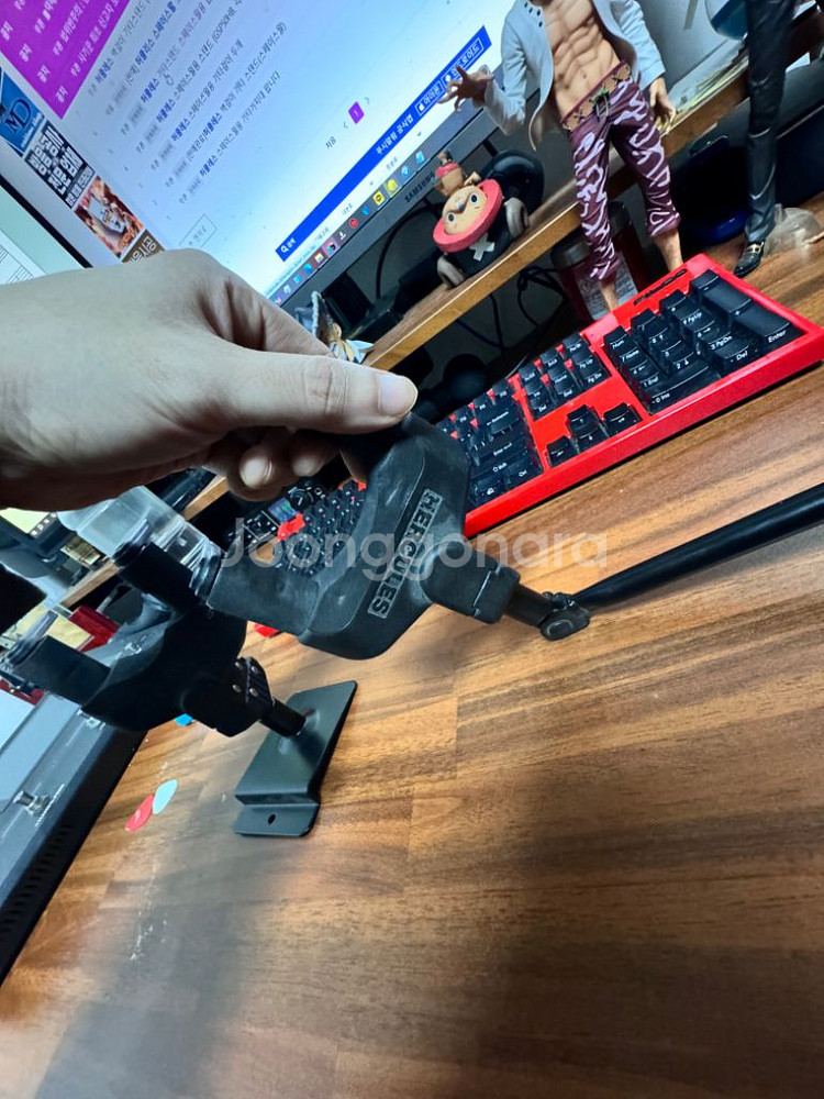 허큘레스 스페이스월용 기타 거치대 스탠드 2개--1
