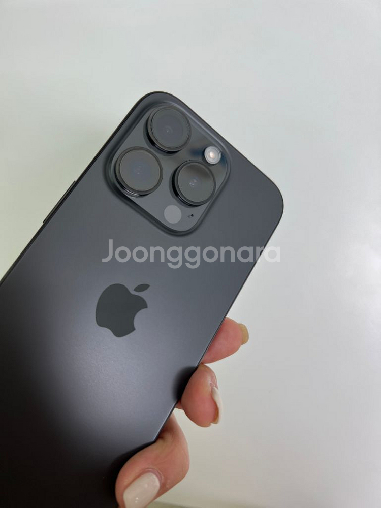 아이폰 15프로 128 블랙티타늄 공기계--4