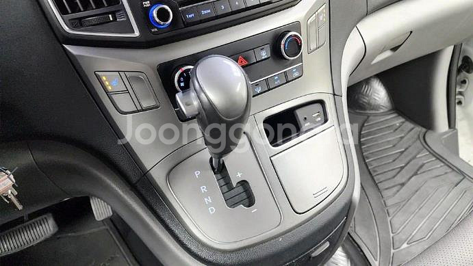 @19년식 더 뉴그랜드스타렉스 3인승 디젤 밴 스마트--8