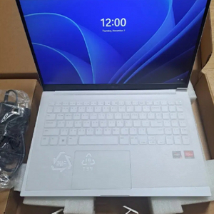 LG 울트라 PC 15U40R-GRFWK 팝니다