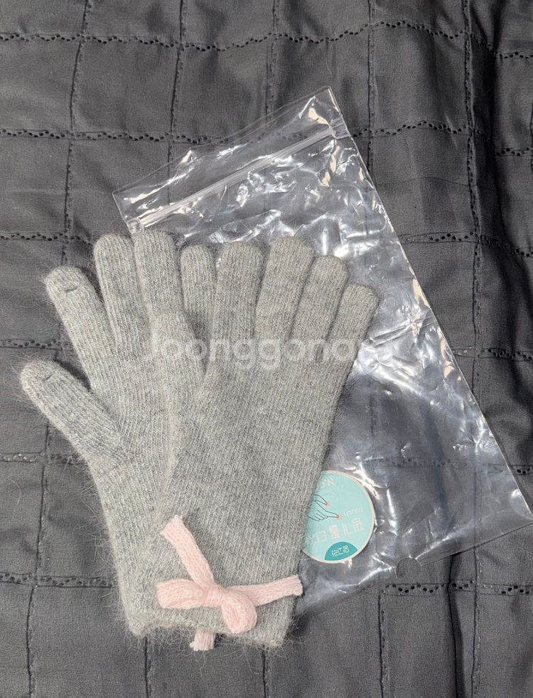핑거 홀 터치 장갑 (앙고라)--1
