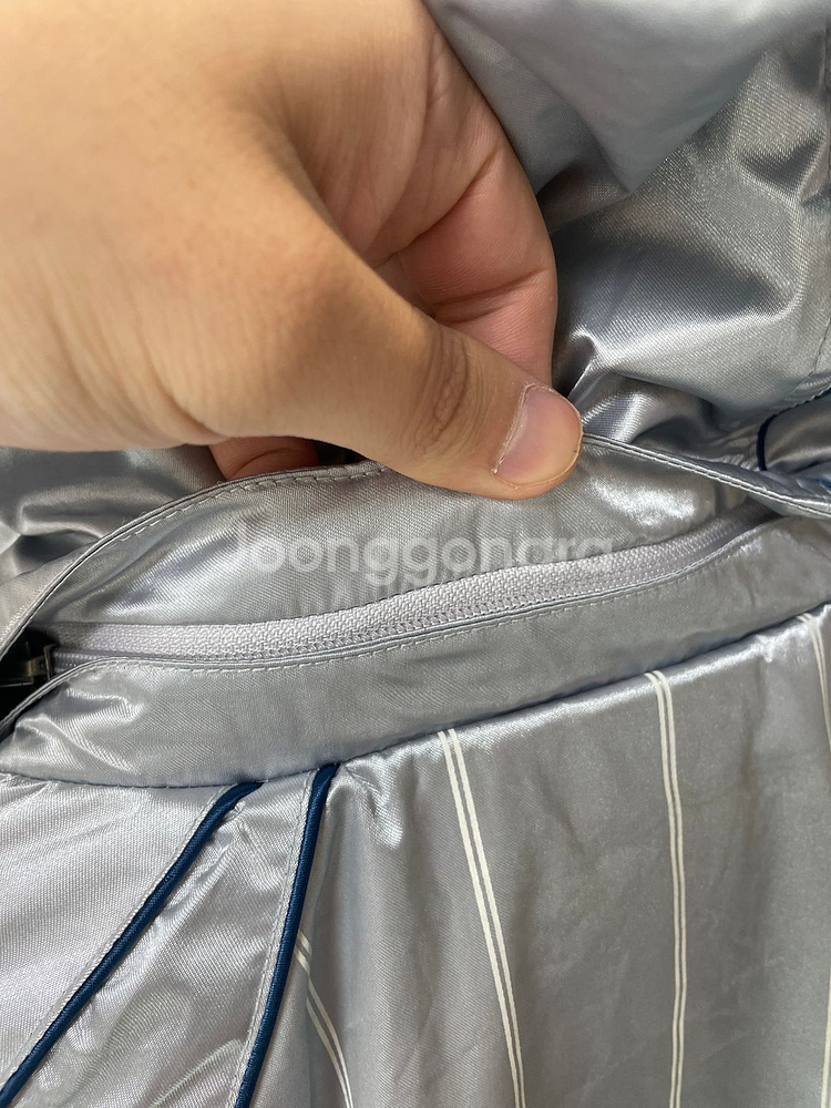(105) 마자플라바 올드스쿨 힙합 실버 점퍼--8