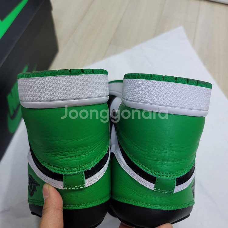 조던1 레트로 하이 블랙앤럭키 그린 280 운동화--6