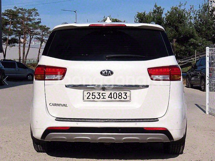 @15년식 올 뉴카니발 9인승 디젤 럭셔리 전국최저가--3