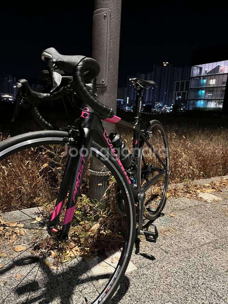 위아위스 풀카본 로드자전거--1