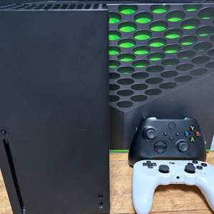 XBOX SERIES X 판매합니다