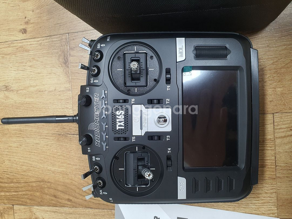 TX16S MK2 4IN1 라디오 마스터--1