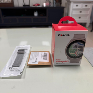 폴라(Polar) Vantage M3 판매합니다.