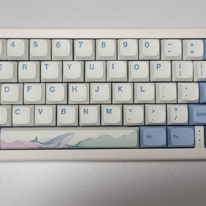 GMK67 (하이무 풀윤활 미드나잇 축,하늘고래 키캡)