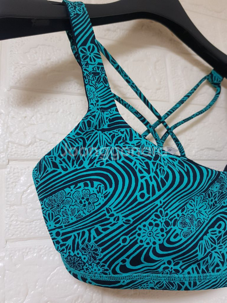 룰루레몬 lululemon 비리디언 에너지 스포츠 탑--2