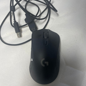 g702
