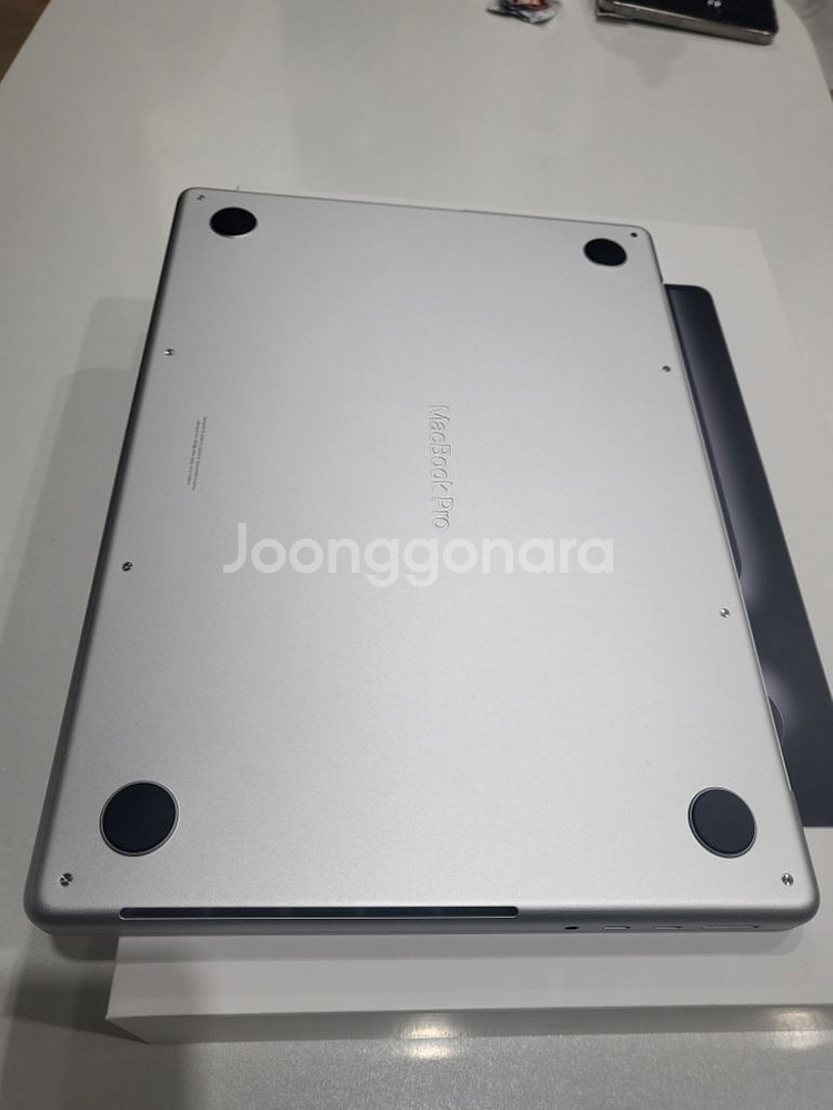 맥북 m3 pro 실버 11코어 512GB 18GBㅍㅍ--1