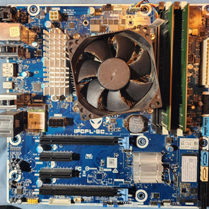 에일리어웨이 오로라R7