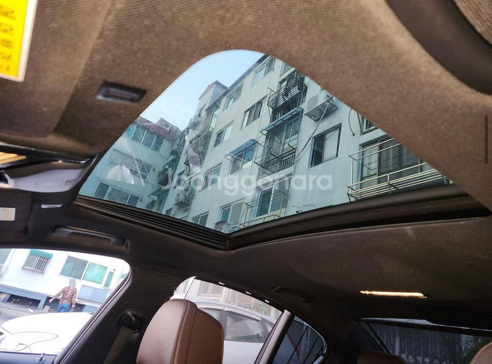 BMW 520d m스포츠플러스--5
