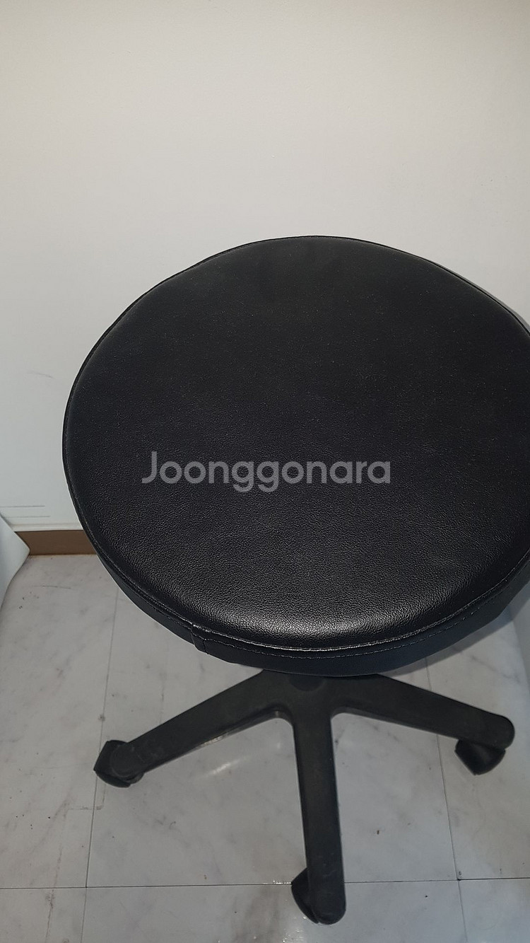 새거같은 증명사진 높낮이 조절의자--1