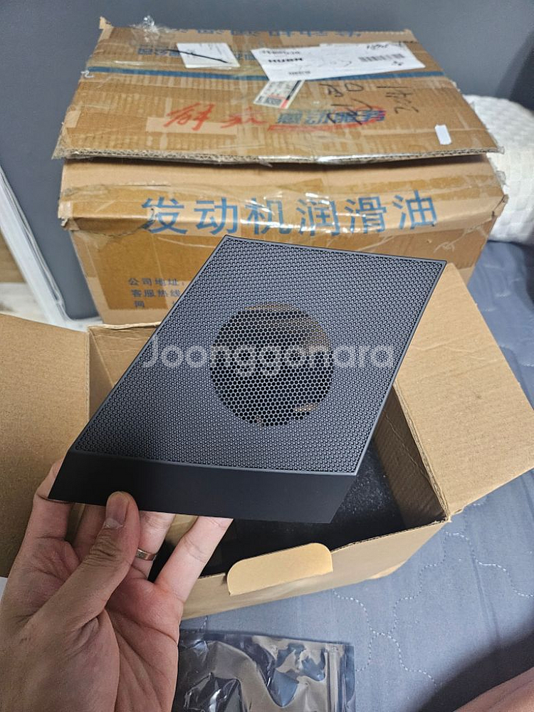 아우디 a6 c8 23년식 핸들, 헤드레스트,스피커커버--4