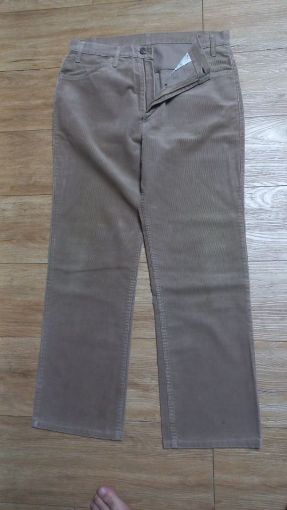 levis brown corduroy pants