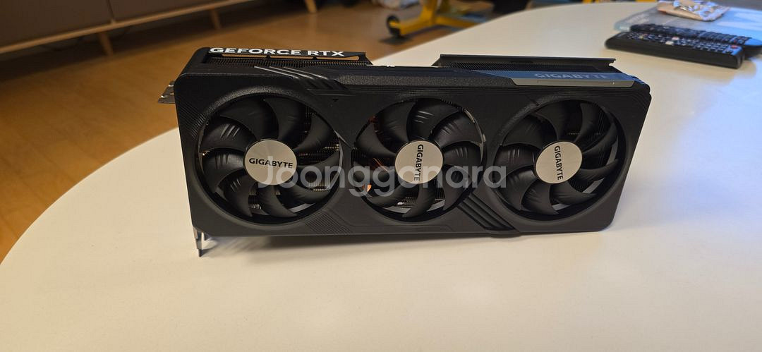 기가바이트 RTX 4070 Super 게이밍 OC--2