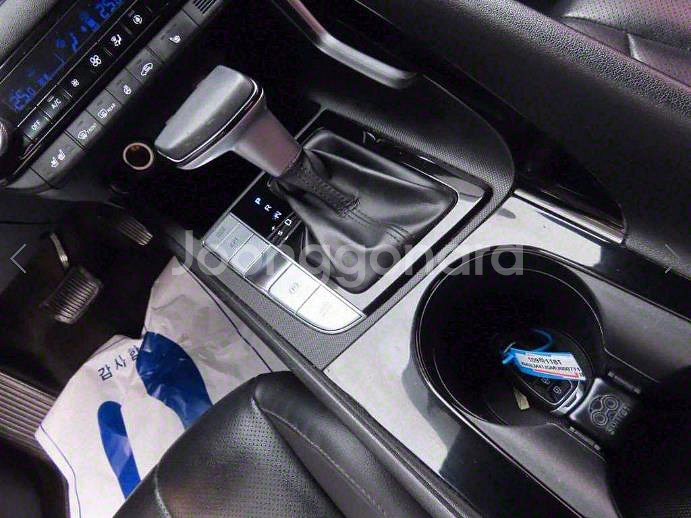 @20년식 아반떼 하이브리드(CN7) HEV 모던 전--9