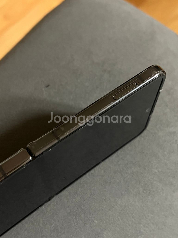 갤럭시 z플립4 256GB (액정+배터리 신품)--4