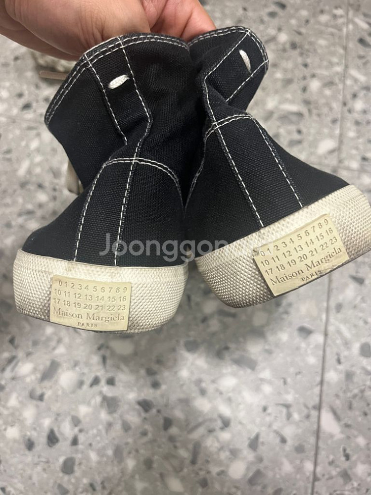 마르지엘라 타비 하이 270--1