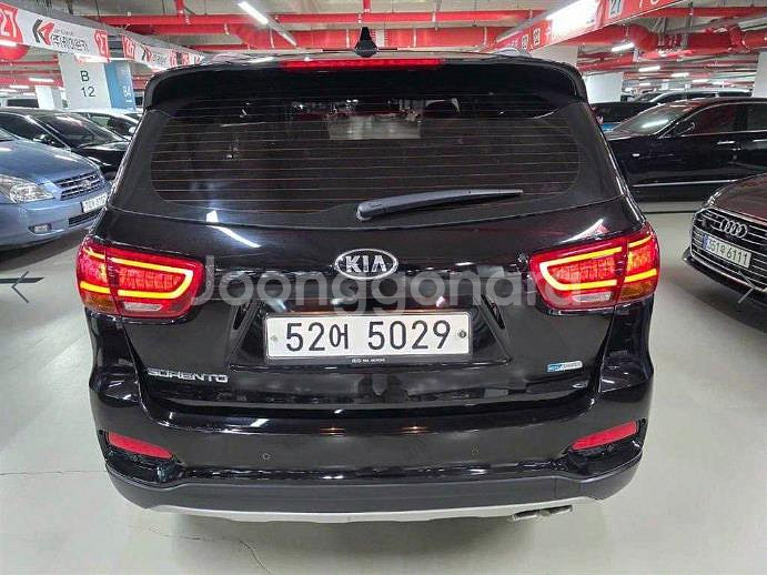 @17년식 더 뉴쏘렌토 디젤 R2.2 2WD 노블레스--4