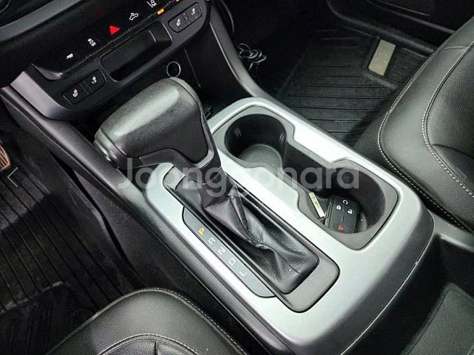 @19년식 콜로라도 3.6 4WD 익스트림-X 스포츠--7