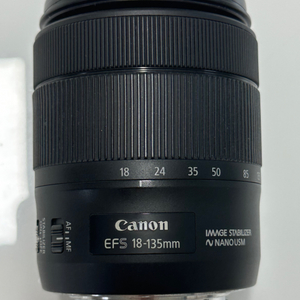 캐논 EFS 18-135mm IS nano USM 렌즈