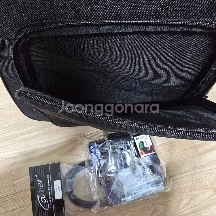 고퍼우드 베이스 기타, J-Classic 6 601B--1