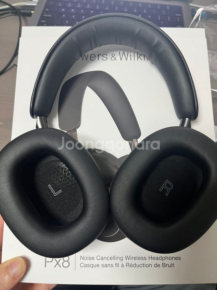 B&W Px8 블랙 판매합니다.--2