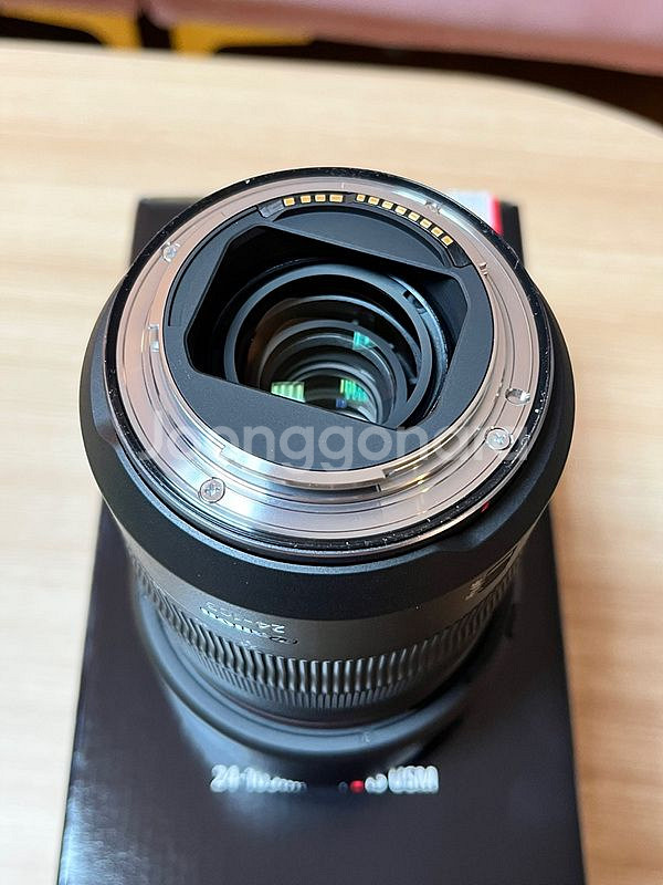 캐논 RF24-104 f4 한달20일 보관후 내놓습니다--2