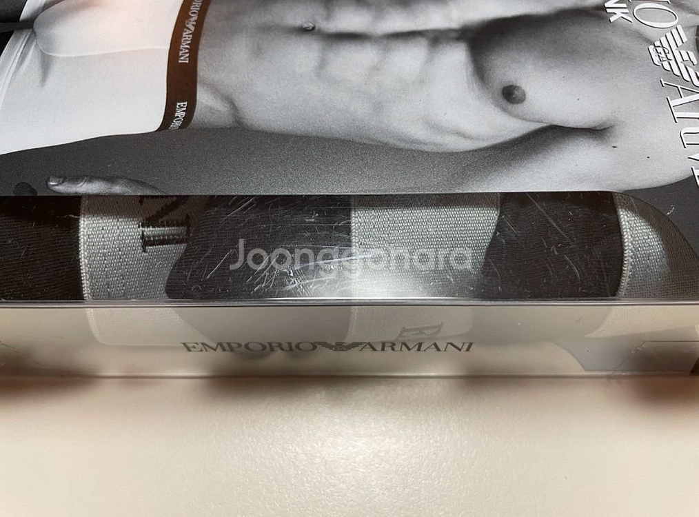 알마니 드로즈 팬티(미개봉, 90) 3장 1세트 팝니다--1