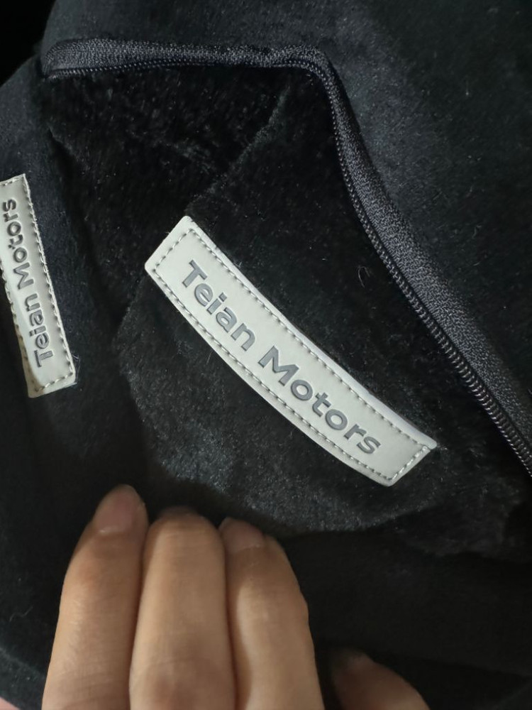 아우디 담요쿠션(택포)--1