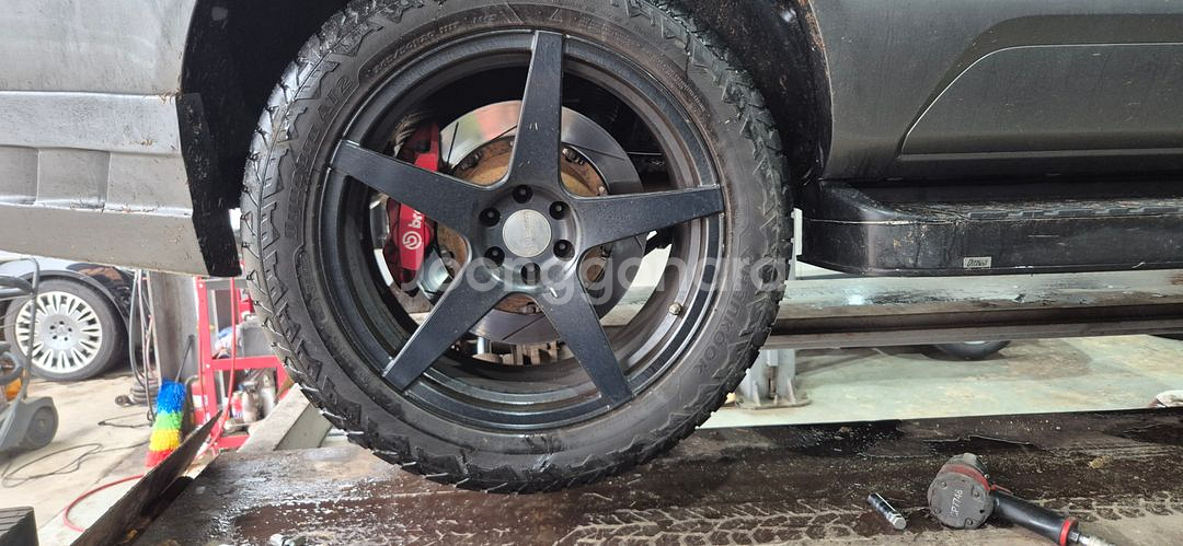 모하비 바리스톤20인치휠 판매합니다--6